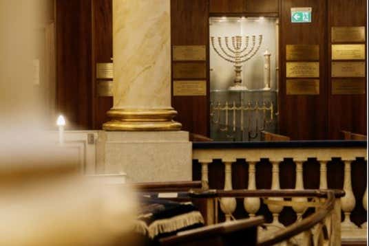 Stadttempel Synagogue Tour in Vienna - Introducing Vienna